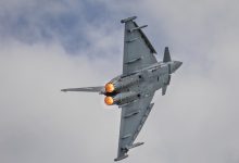 Photo of “Τυχαία συνάντηση” Τούρκου αρχηγού αεροπορίας με Typhoon